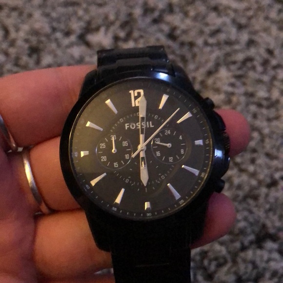 FOSSIL WATCH! - Picture 2 of 3